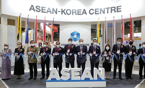 Ribbon Cutting Ceremony to mark the opening of the ASEAN-Korea Centre